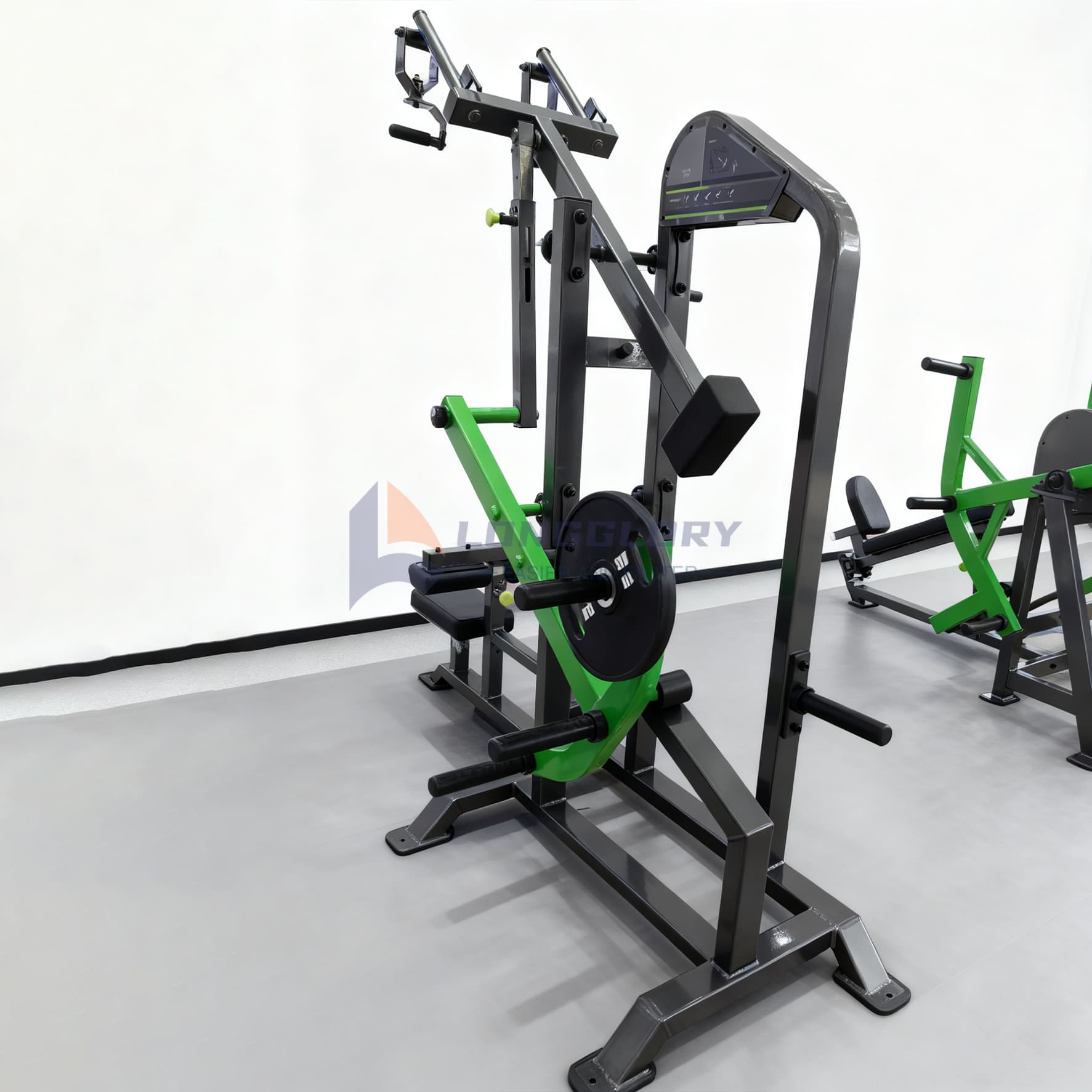 Commercial Lat Pulldown